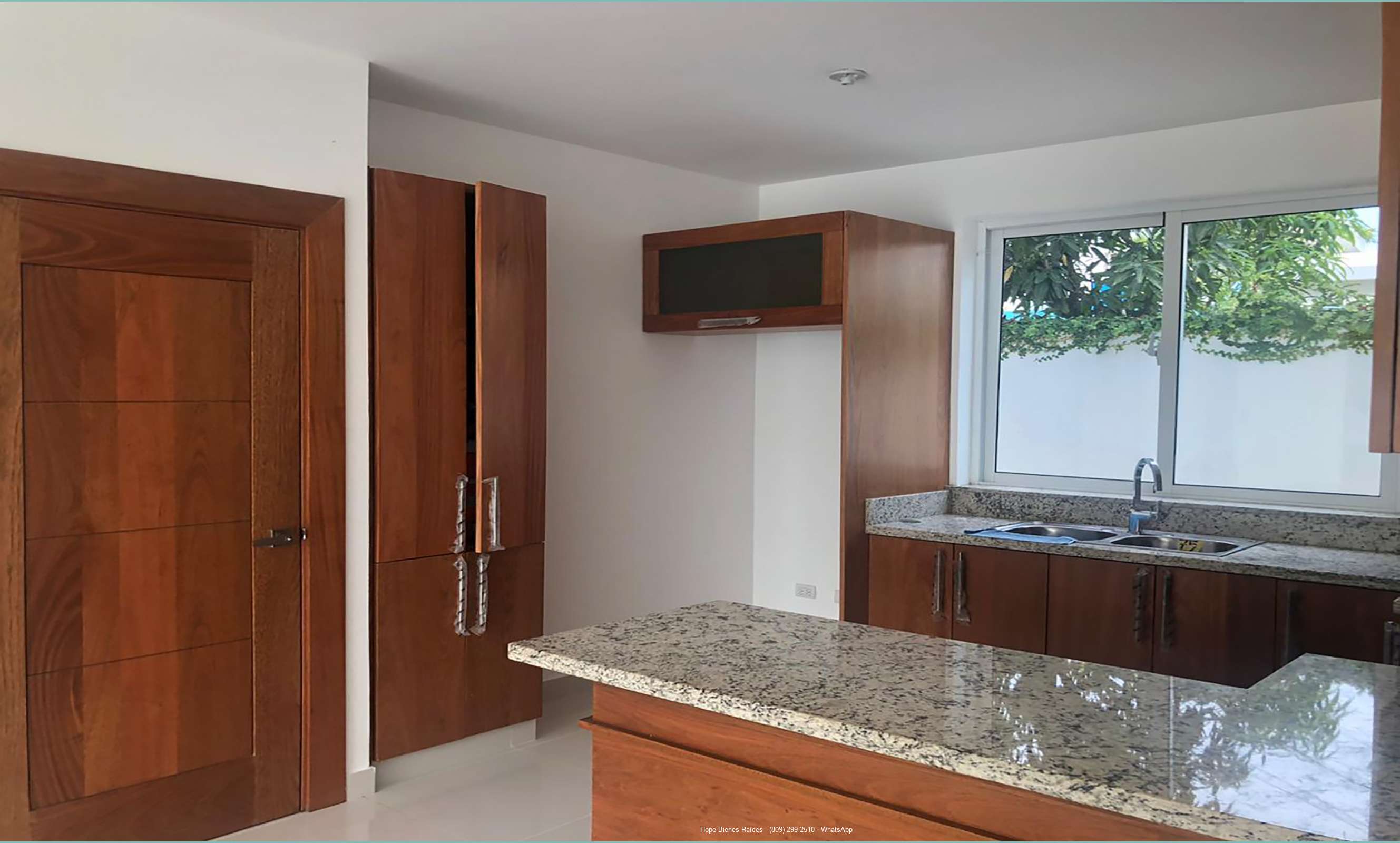 Cocina-despensa