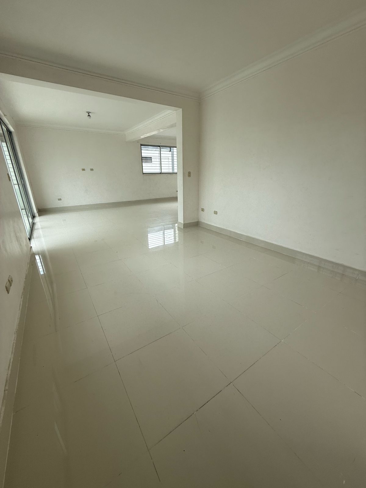 WhatsApp Image 2025-03-11 at 16.02.20 (1)